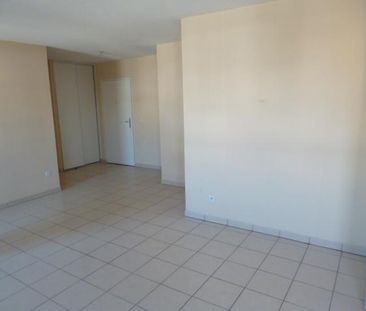 Appartement T3 à ECHIROLLES - Photo 2