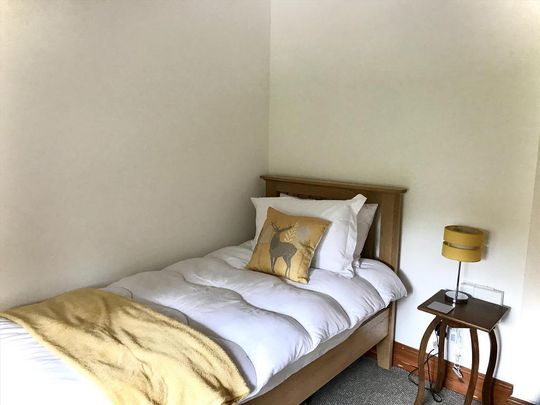 2 bedroom house to rent - Photo 1