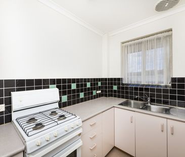 34/25 Macquoid Street, Queanbeyan East NSW 2620 - Studio For Rent |... - Photo 4