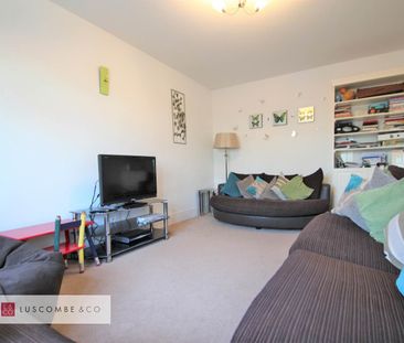 Windsor Castle Road - Photo 2