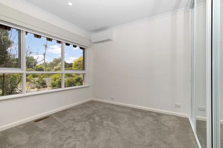 Fantastic Family Home - Photo 3