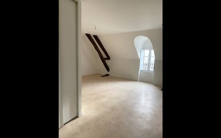 Location Appartement 2 pièces 53 m² Saint-Gaultier - Photo 3