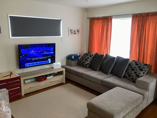 Lovely 3 Bedroom House - Photo 1