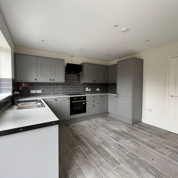 151 Harlescott Lane, Harlescott, Shrewsbury, SY1 3AT - Photo 1