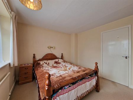 Bursdon Close, LE3, Leicester - Photo 4