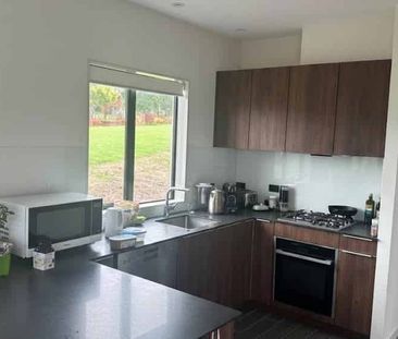 Offering Lifestyle & Convenience - Photo 3