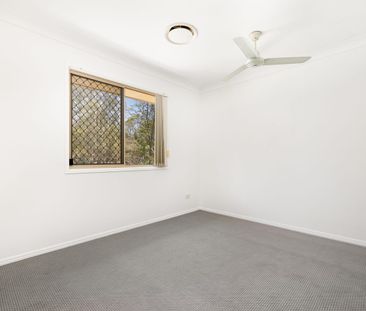 Contemporary 3-Bedroom Townhouse with Ensuite & Courtyard - Photo 5