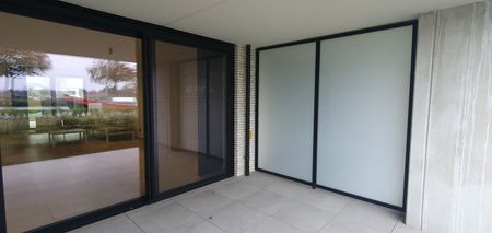 Gelijkvloers nieuwbouwappartement met 2 slaapkamers op exclusieve locatie - Photo 5