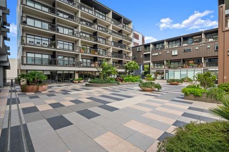Spacious, Stylish & Superbly Located - Photo 5