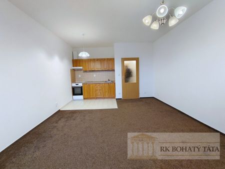 Pronájem bytu 1+kk 35 m² - Photo 2