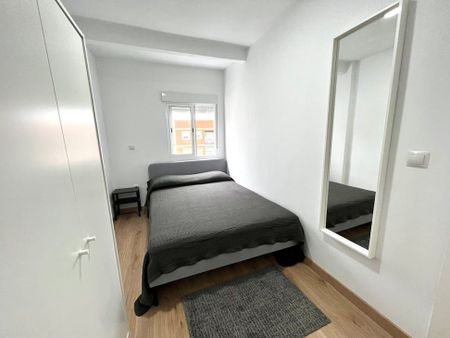 Calle León, Getafe, Community of Madrid 28903 - Photo 4