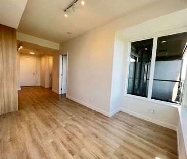 10626 City Parkway Parkway #1606, Surrey, BC V3T4C3 - Photo 3