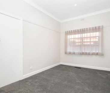 609 Howitt Street, Soldiers Hill - Photo 6