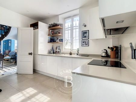 Maison • Place Louis XIV - Photo 5