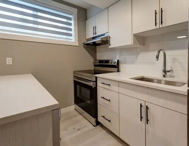 Modern One-Bedroom Basement Suite for Rent in Edmonton | 10927 77 Avenue Northwest, Edmonton - Photo 1