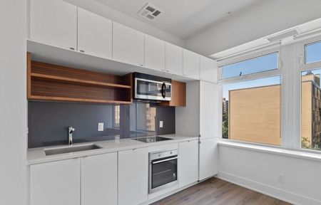 For Lease - 111 St Clair Avenue Unit# 501, Toronto, Ontario - Photo 5