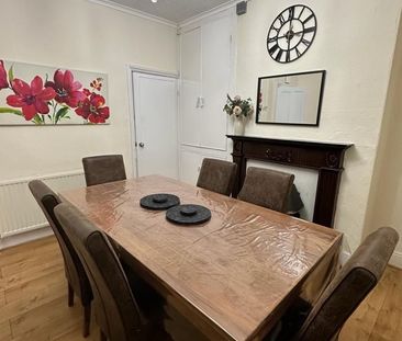 4 Bed Semi-Detached House, Brookfield Road, S7 - Photo 3
