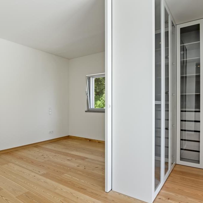 3 Bedroom Apartment with swimming pool, Monte Estoril, Cascais - Photo 1