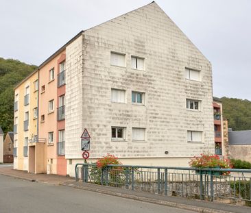 Appartement LA CHARTRE SUR LE LOIR T3 - Photo 3