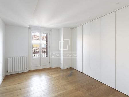Excellent 2 Bedroom apartment for rent in Justicia, Madrid - Photo 3