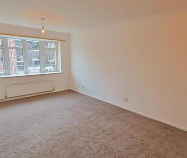 2 bedroom maisonette to rent - Photo 1