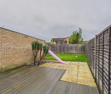 2 bedroom semi-detached house to rent - Photo 6