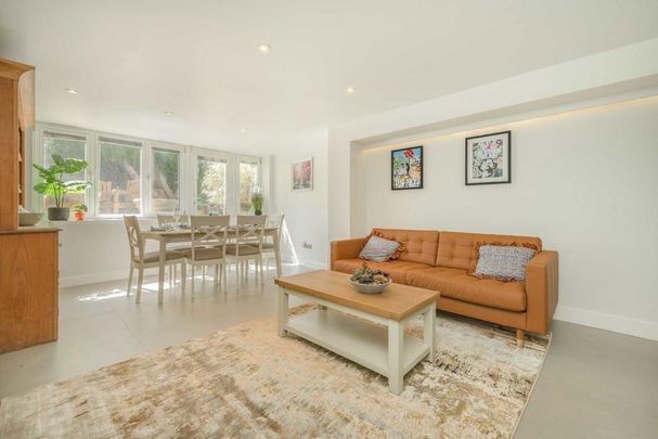 4 bedroom house to rent - Photo 1