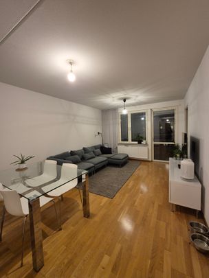 Råcksta gårdsväg, Vällingby - Foto 1