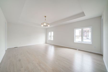 For Lease - 19 Kane Crescent, Aurora, Ontario - Photo 4