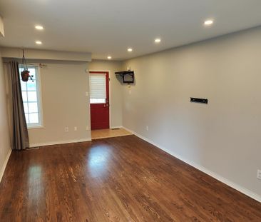 For Lease - 5919 Tampico Way, Mississauga, Ontario - Photo 3