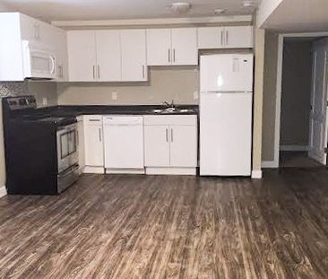 2 Bedroom Basement Suite in Hampton Village - Photo 2