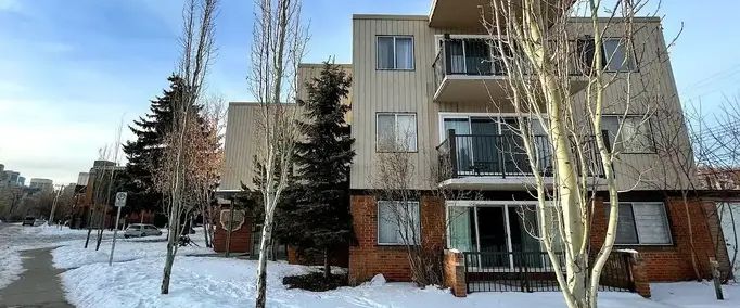 Beautiful Sunnyside Location | Two-Bedroom | 604 1 Ave NW, Calgary - Photo 1