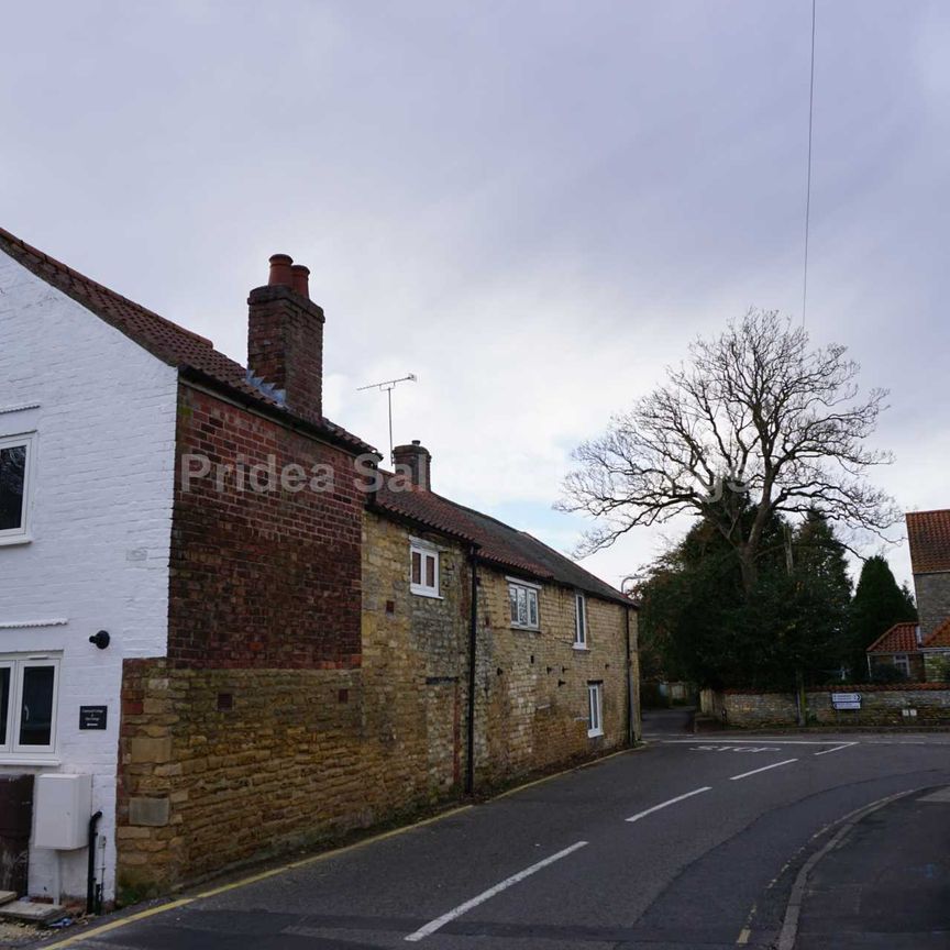 Courtyard Cottage, Bar Lane, Waddington - Photo 1