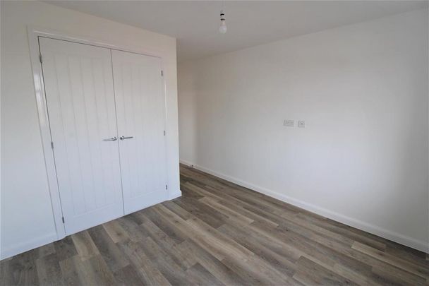 4 bedroom detached house to rent - Photo 1