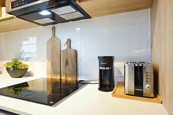 For Lease - 117 Broadway Avenue Unit# 2010, Toronto, Ontario - Photo 1