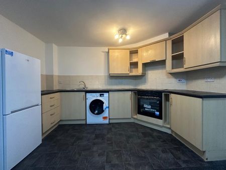 2 bedroom apartment to rent - Photo 5