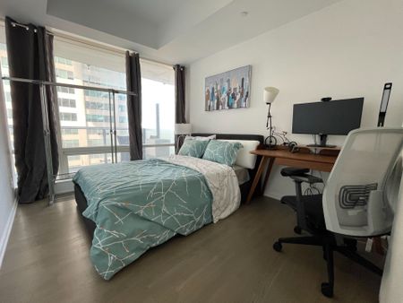 For Lease - 1 Bloor Street Unit# 2610, Toronto, Ontario - Photo 2