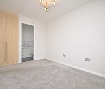 3 bedroom detached house to rent - Photo 6