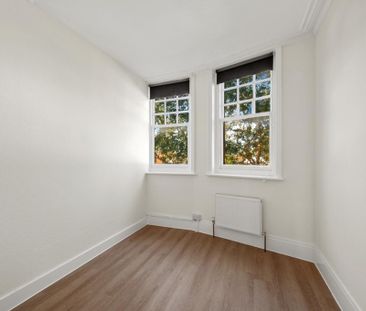 3 bedroom apartment to rent - Photo 3