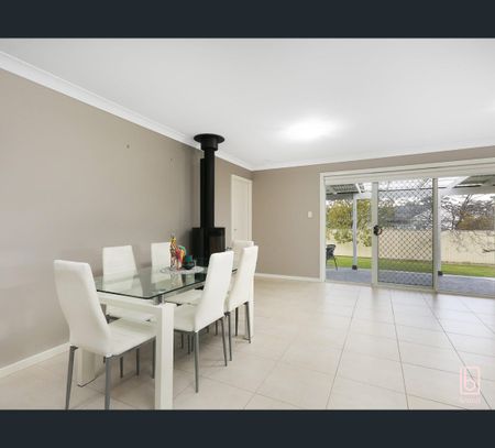 51 Cornwall Avenue, Gorokan, NSW 2263 - Photo 4
