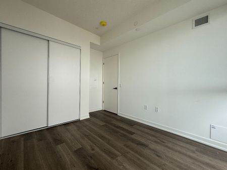 For Lease - 8 Interchange Way Unit# 4605, Vaughan, Ontario - Photo 5