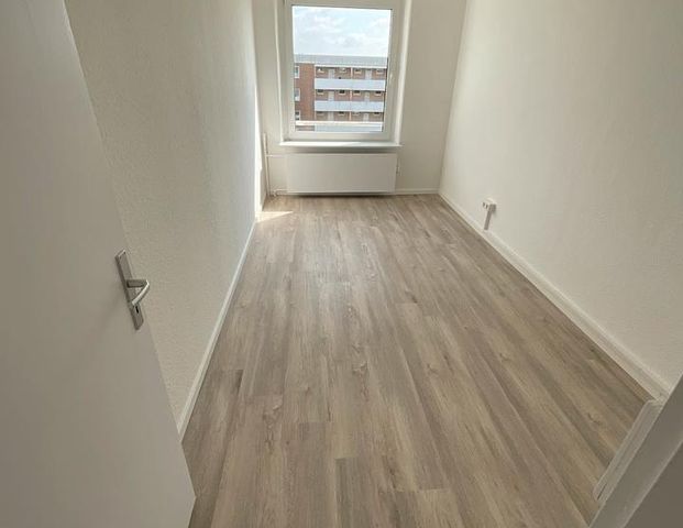 sanierte Familienwohnung mit Balkon - Foto 1