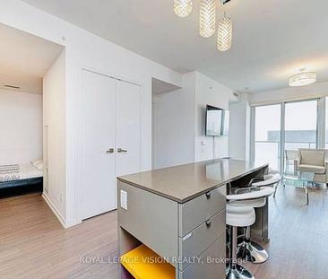 1+1 Bed & 1 Bath - Peter Street Condos - Photo 1