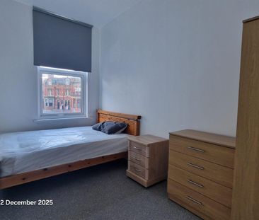 Raglan Road, Leeds - Photo 5