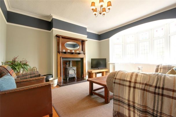 3 bedroom semi-detached house to rent - Photo 1