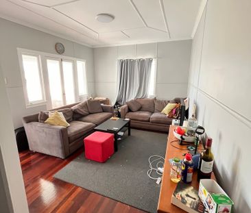 Tarragindi - Photo 1