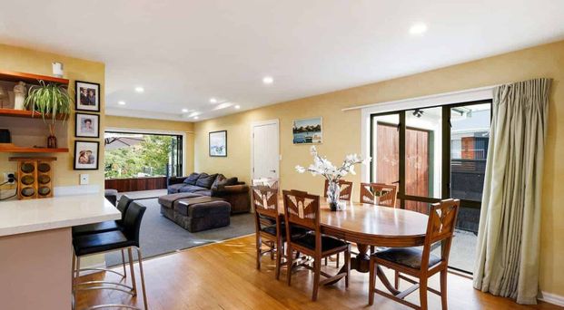 3 Bedroom, Family Retreat - Photo 1