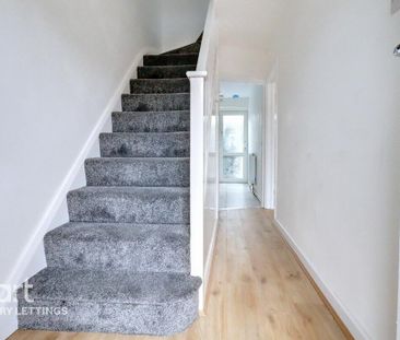 2 bedroom terraced house to rent - Photo 6