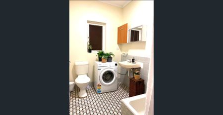 AFFORDABLE & COMFORTABLE 2-BEDROOM UNIT! - Photo 3