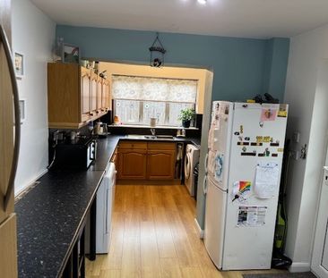 YaxleyBirch Close, PE7 3HD, Peterborough - Photo 6